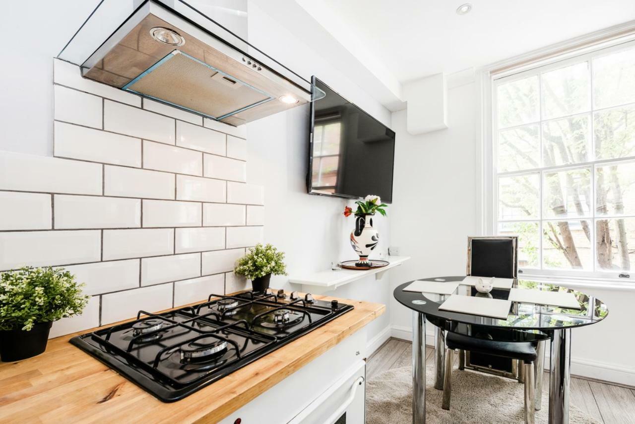 Ai Deluxe Apartments London Bagian luar foto